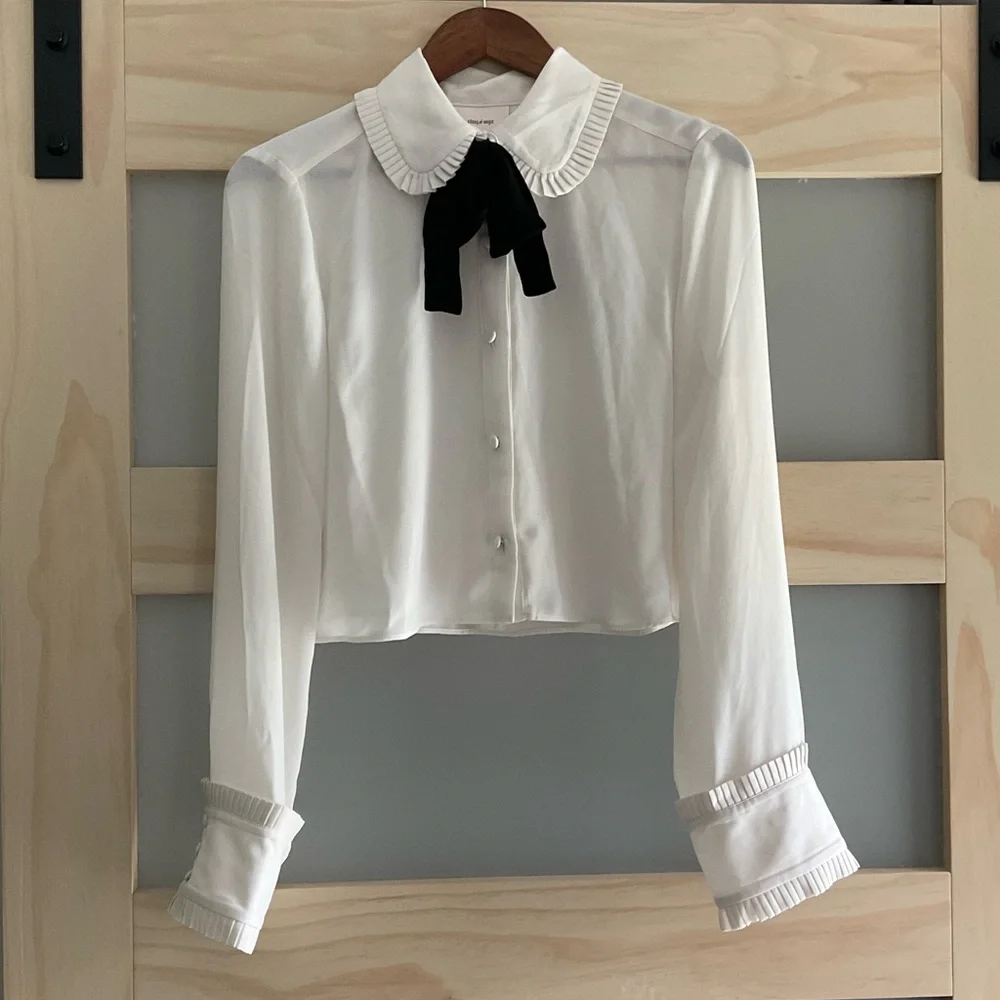 Cinq à Sept Cropped Bow Blouse White Pleated Collar Long Sleeve Size M - Picture 4 of 6